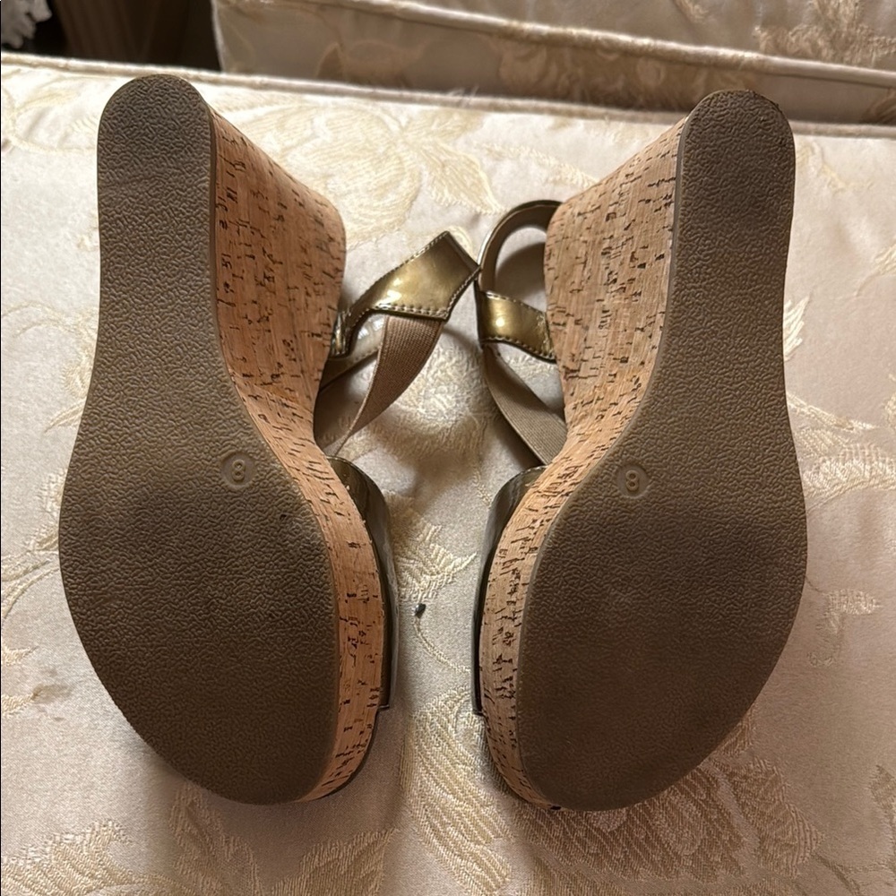 Michael Shannon Metallic Gold Wedges - Picture 4 of 7